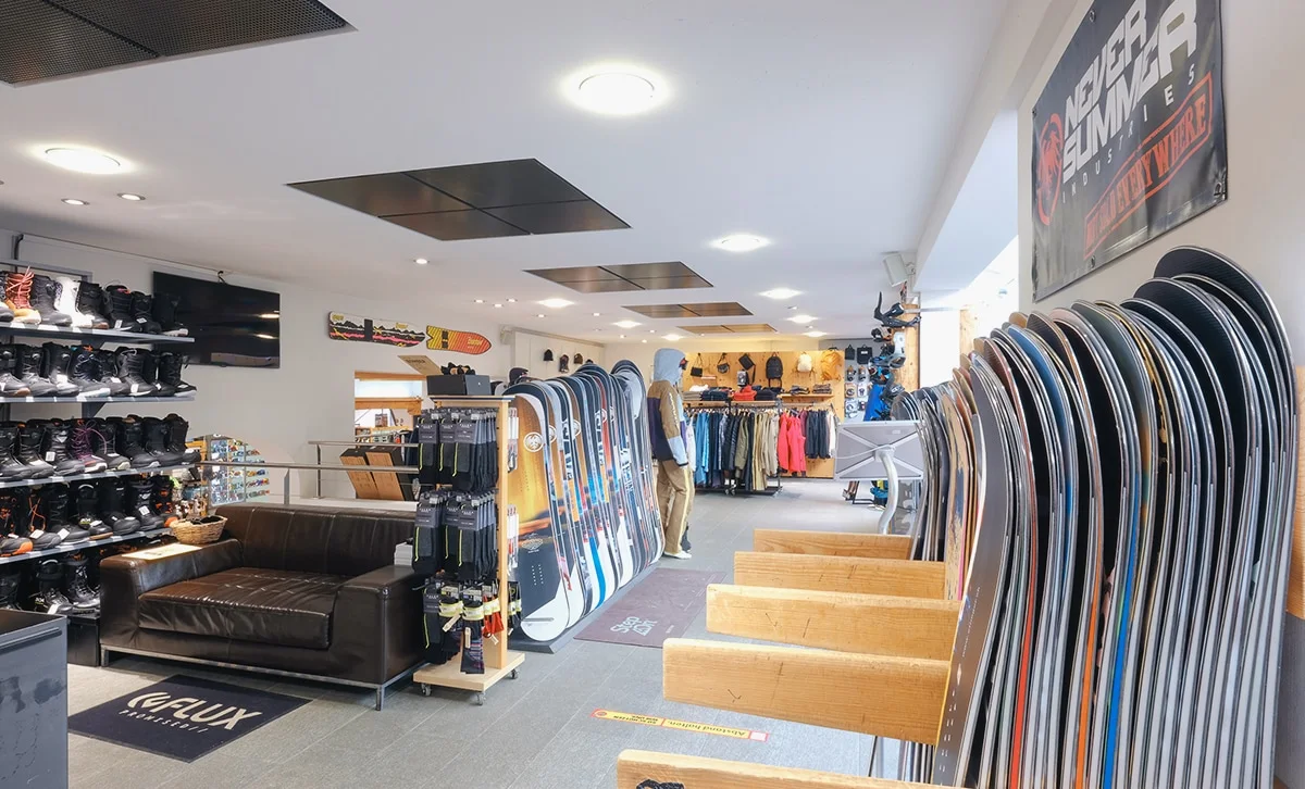 Aluguer de snowboard e ski em Davos